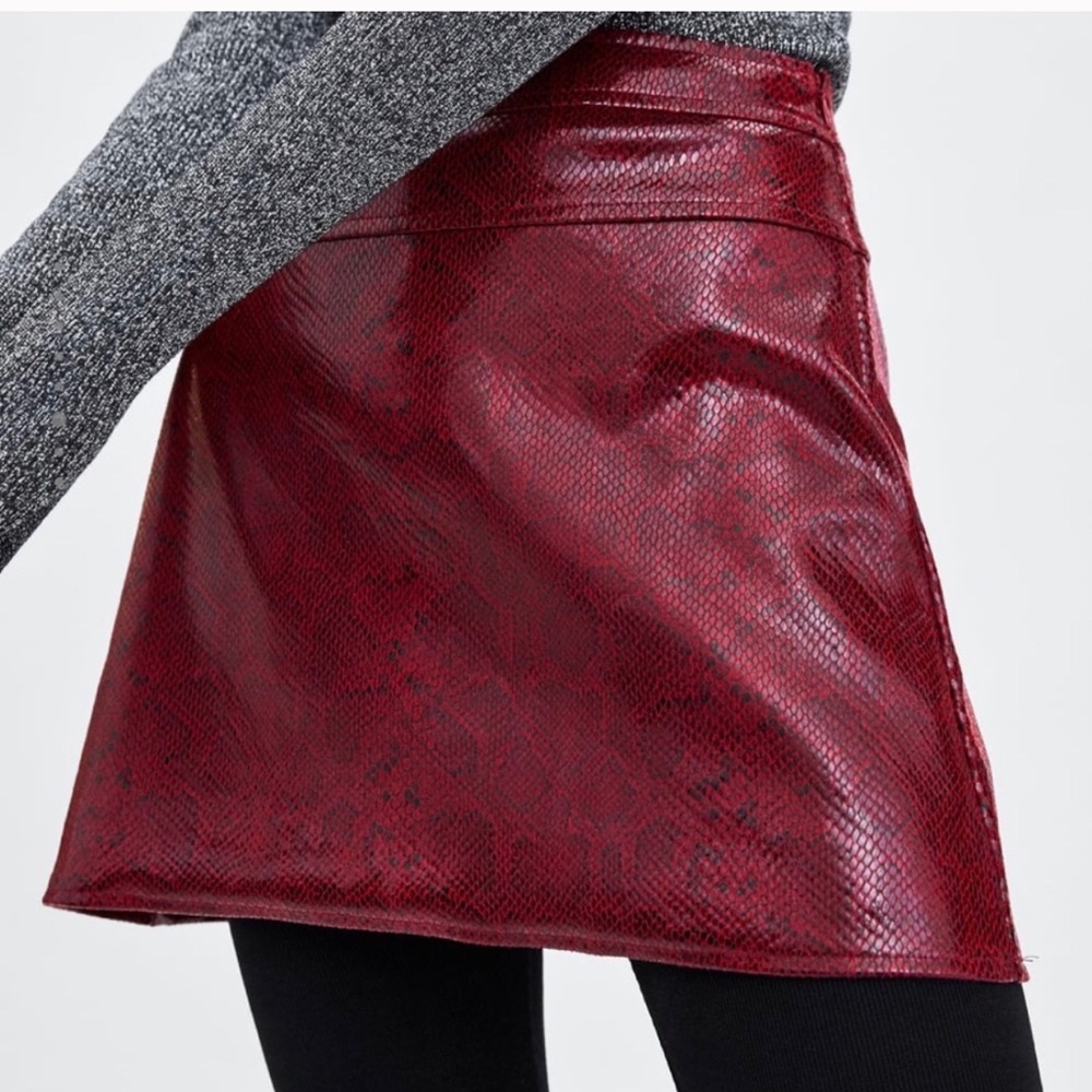 Zara TRF Red Faux Snake Print Skirt